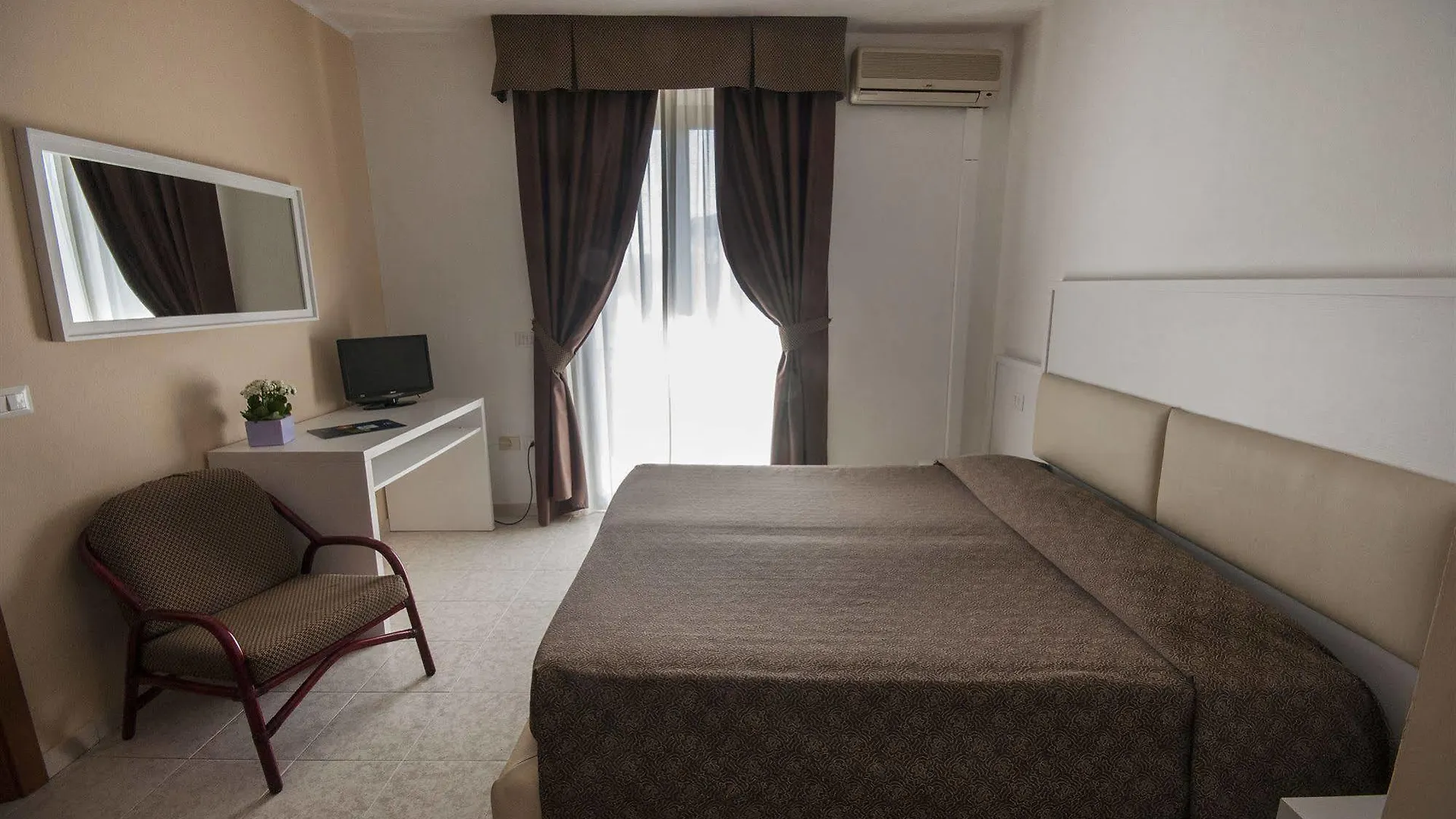 Rina Hotel Αλγκέρο 4*,